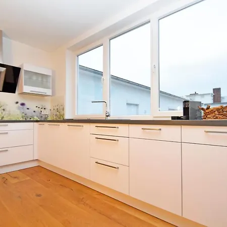Apartment Air 14 *